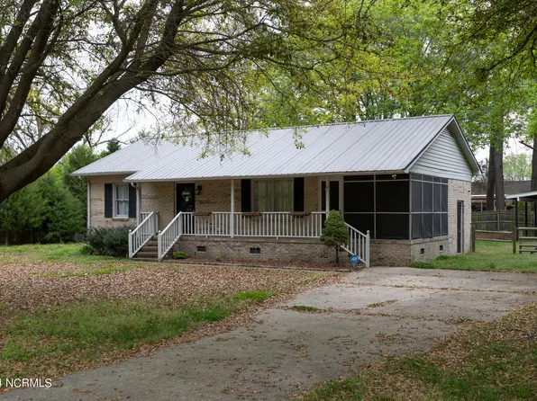 1051 Martin Drive, Jamesville, NC 27846