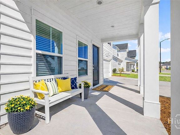 3rd image of 245 Lillian Street