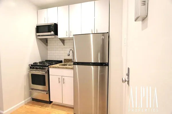 Rented by Alpha Properties NYC I LLC | media 22