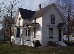 374 Jewett St, Elgin, IL 60123