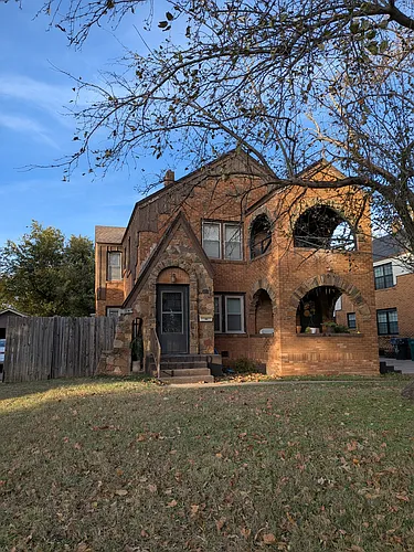 2615 NW 11th St Photo 1