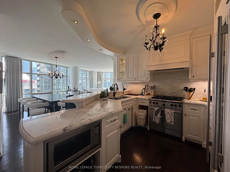 10 Navy Wharf Ct #1109 — Photo 9
