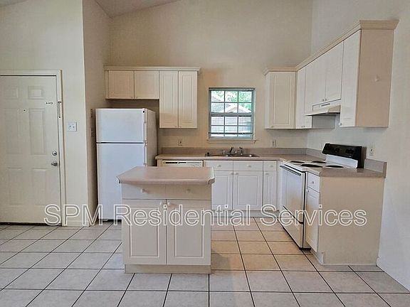 3rd image of 4210 Lake Ave APT 113