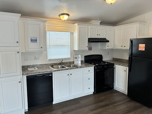 4th image of 1450 N Washington Blvd #190