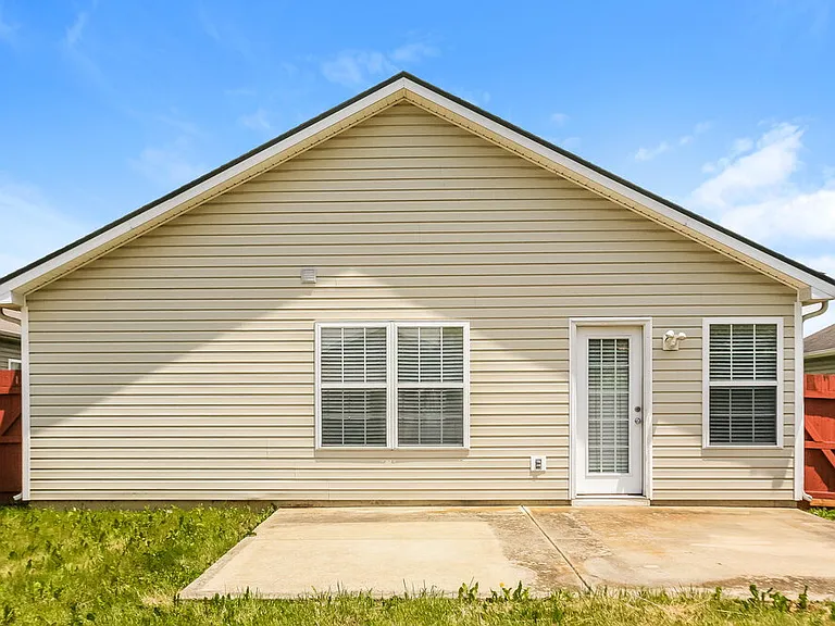 5614 Sweet River Dr — Photo 15