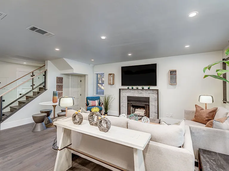 Luxury Spaces — Photo 207