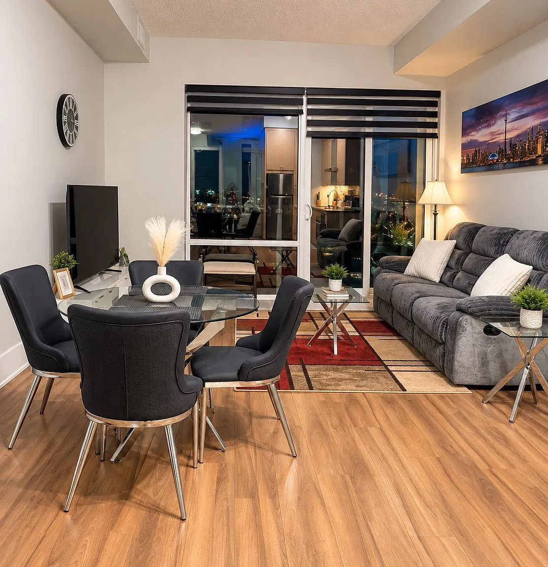 1 bed, $2,600 — Photo 3
