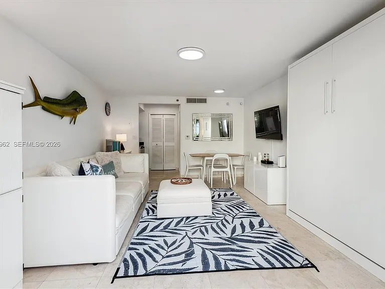 701 Crandon Blvd #Penthouse 1 — Photo 16