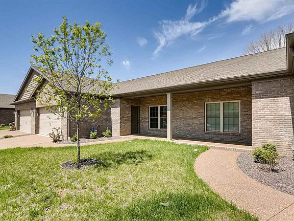 2nd image of 8402 Nolia Ln
