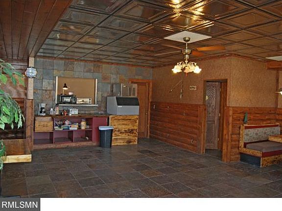 4th image of 607 1st St E