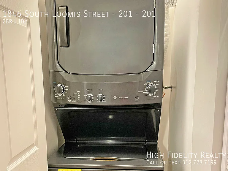 1846 S Loomis St #201 — Photo 7