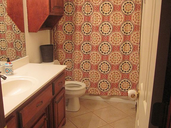 3rd image of 1604 SW 128th Pl