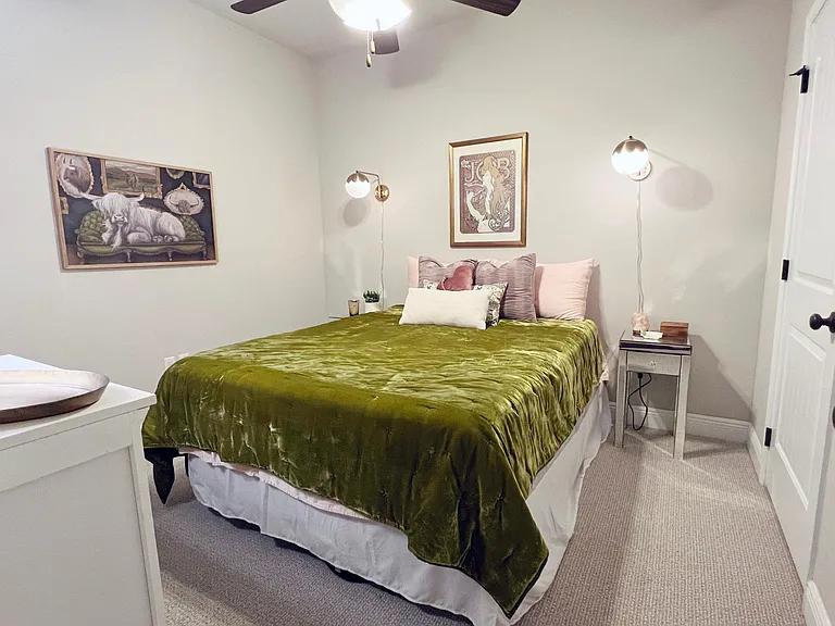 946 Cocobolo Dr — Photo 20