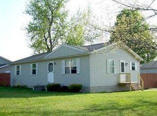 11275 Miller Dr, North East, PA