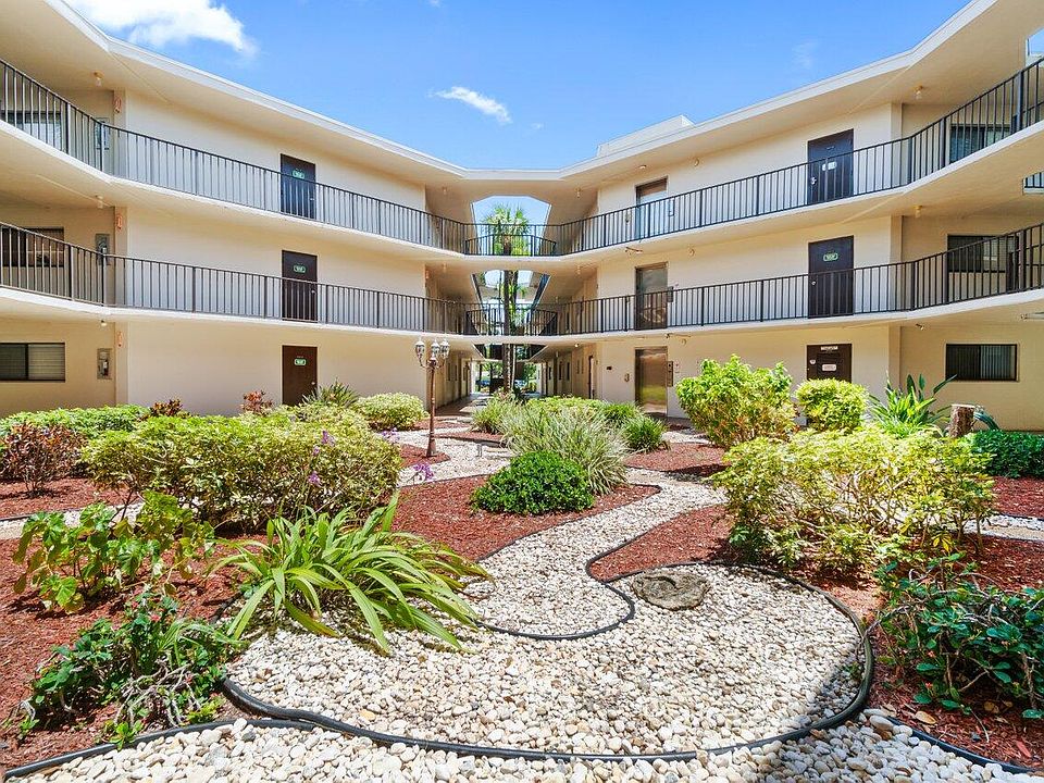 1st image of 5100 Las Verdes Circle #316