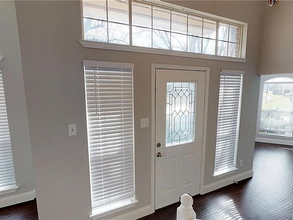 2nd image of 7901 Gibsland Dr