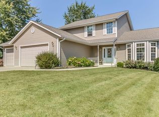 5642 Braun Rd, Racine, WI 53406