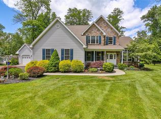 7909 Richlandtown Rd E, Rockhill Township, PA 18951