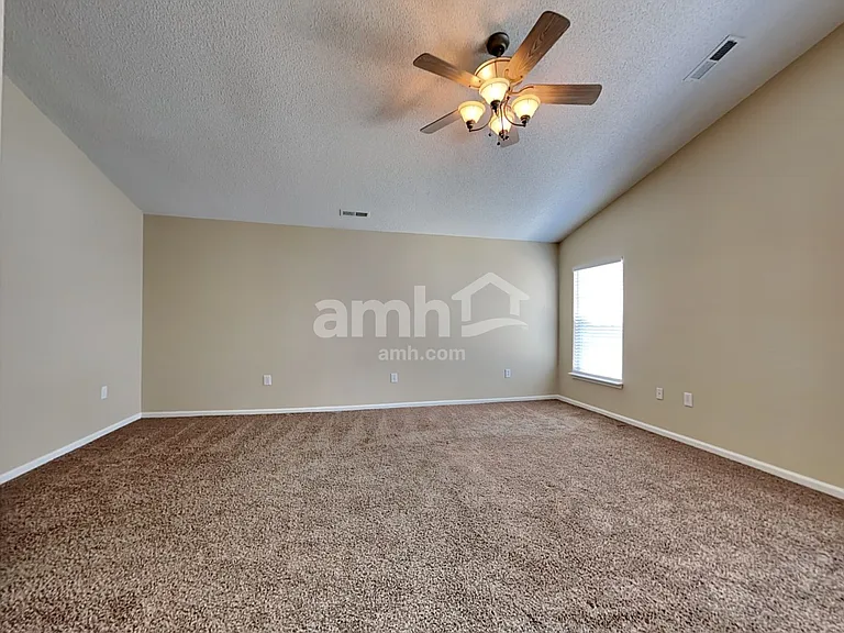 5006 Athol St — Photo 10