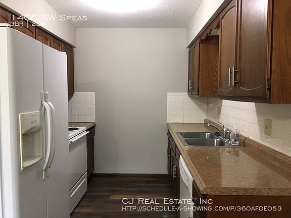 5th image of 1405 SW Speas Dr