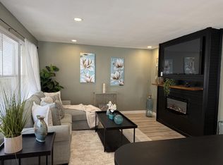 7414 W Congress St, Milwaukee, WI 53218