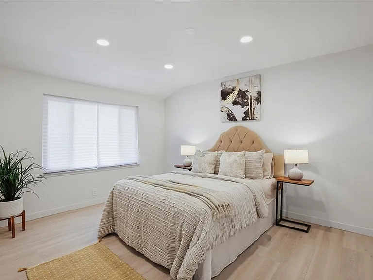 1630 Nicholas Dr — Photo 15