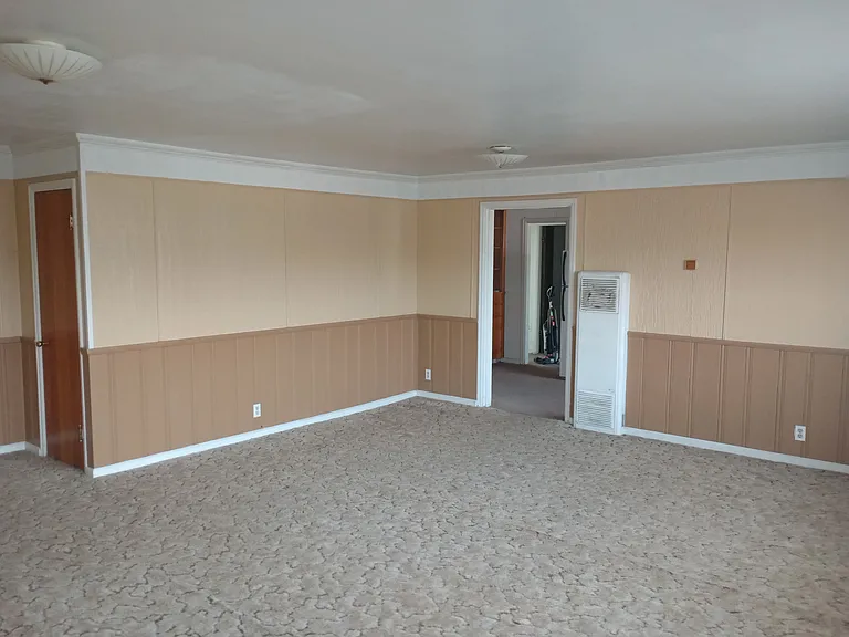 209 W Main St #201 — Photo 2