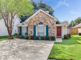 127 Darlene Dr, Lafayette, LA 70508