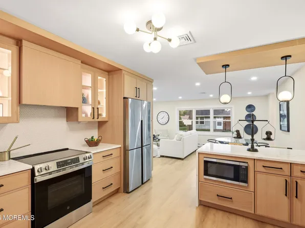 133D Farrington Court, Lakewood, NJ 08701