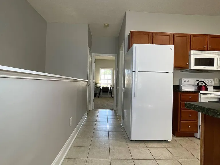 169 E Grande Ave #200 — Photo 9