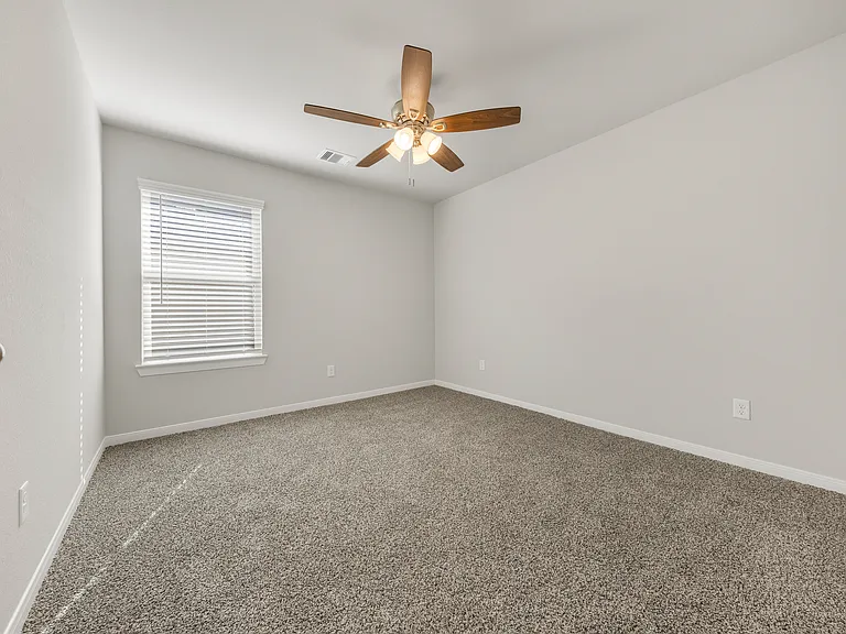 5350 Samuel Run — Photo 13