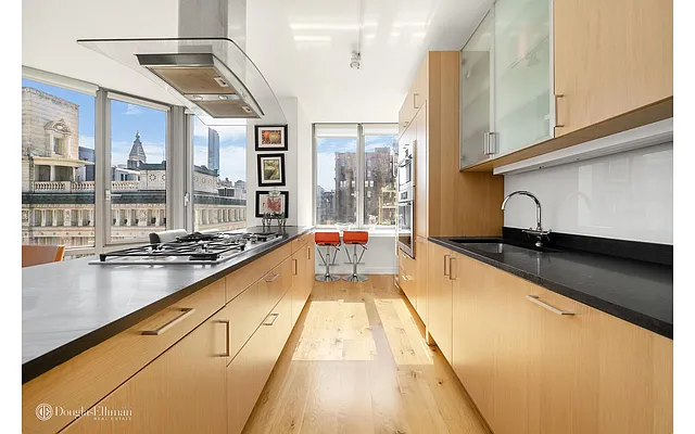 Rented by Douglas Elliman | media 17