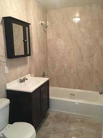 2nd image of 15607 Sanford Ave #2