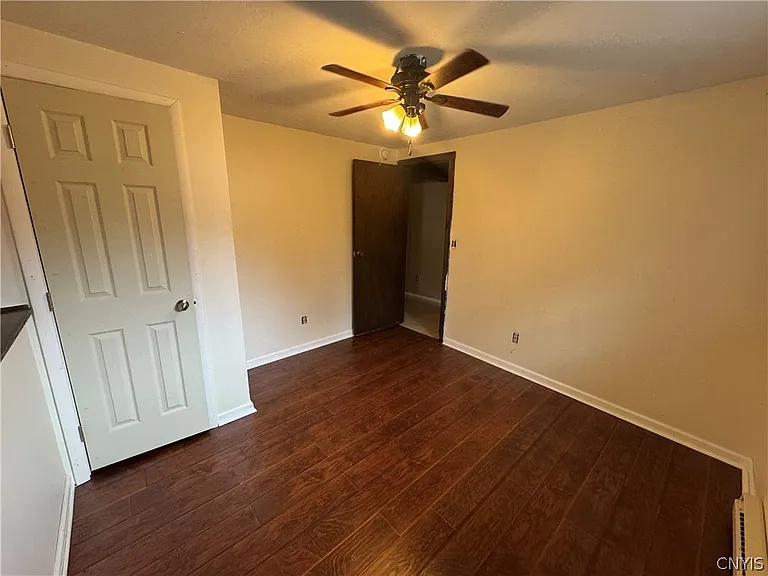 4748 Haverton Ln — Photo 29