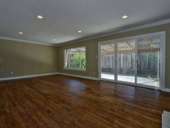 Lots of Natural Light!