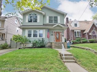 192 Keiber Ct, Staten Island, NY 10314