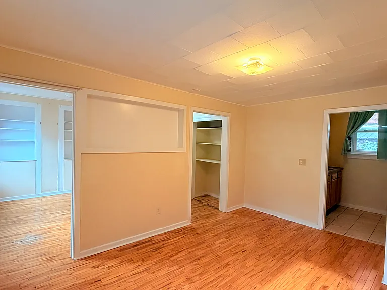 111 College St #3C — Photo 5