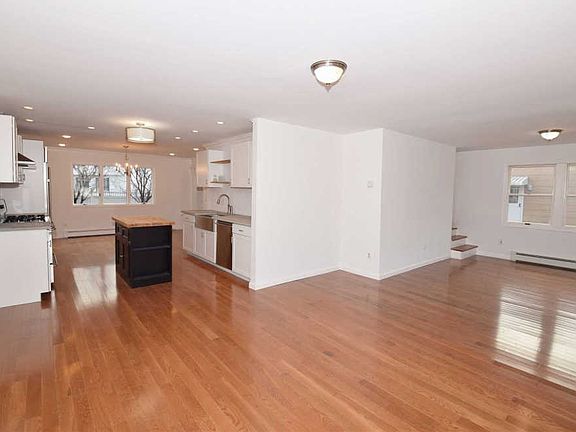3rd image of 145 N Clinton Ave