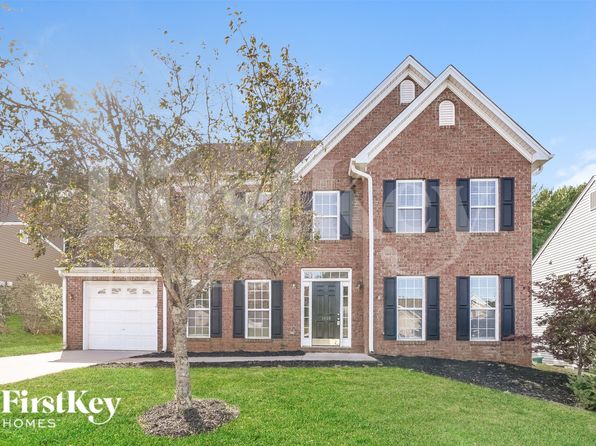 1050 Spruce Garden Dr