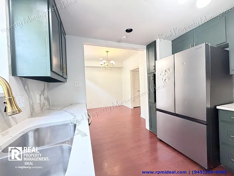 4111 Herschel Ave #2 — Photo 9