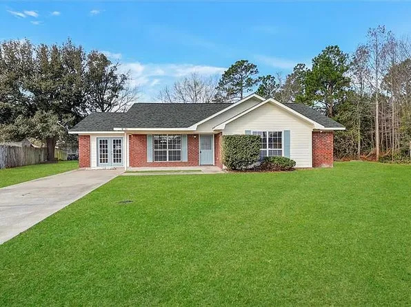 2538 Cove St, Hinesville, GA 31313