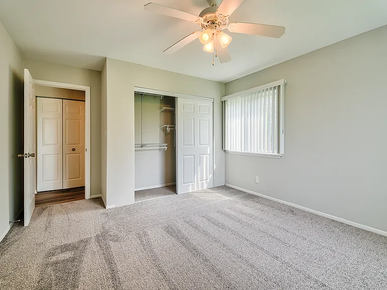 Glen Hills Apartments — Photo 13