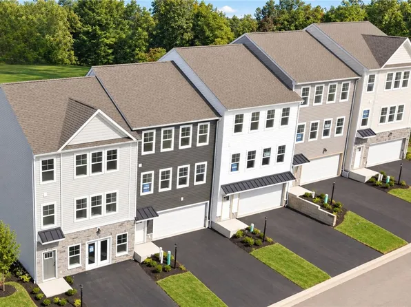 409 Lindon Way, Delmont, PA 15626