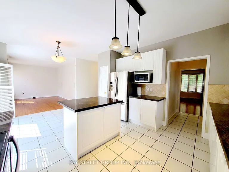 89 Skywood Dr — Photo 8