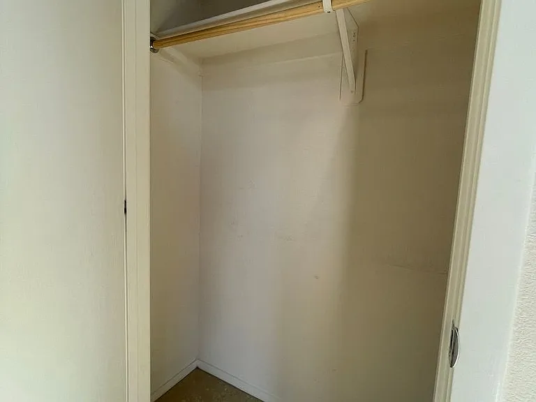 2124 Del Aqua Ave — Photo 7