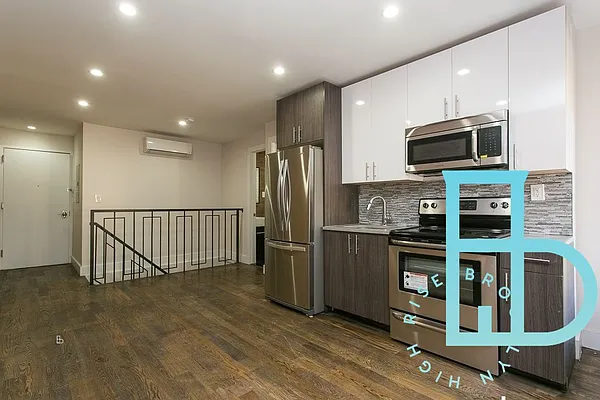 Rented by Brooklyn High Rise LLC | media 8