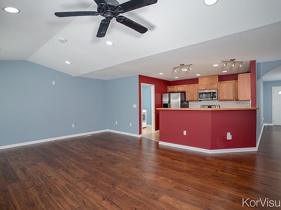 5th image of 761 W Selina Ln #2