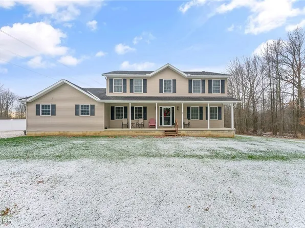 2524 S Fox North Rd, Hubbard, OH 44425