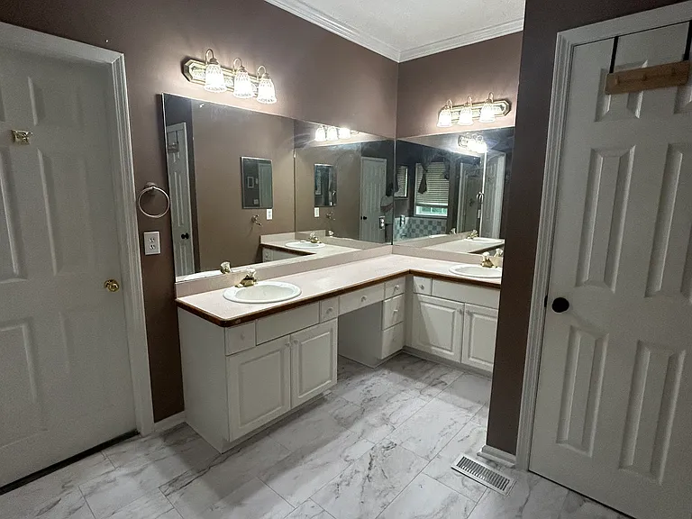 1231 Scenic Brook Trl SW — Photo 17