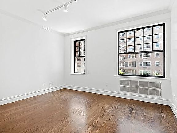 4th image of 12 5th Ave APT 61